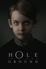Download Film The Hole in the Ground (2019)